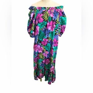 Hilo Hattie Vintage Floral off the shoulder maxi gown size large